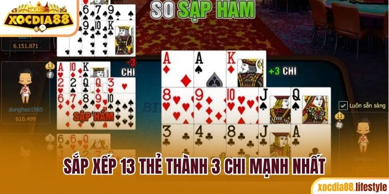 Người chơi mậu binh online cố gắng sắp xếp 13 thẻ thành 3 chi mạnh nhất